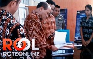Sekda Rote Ndao Sidak PNS Yang Mengidap Sakit Malaria