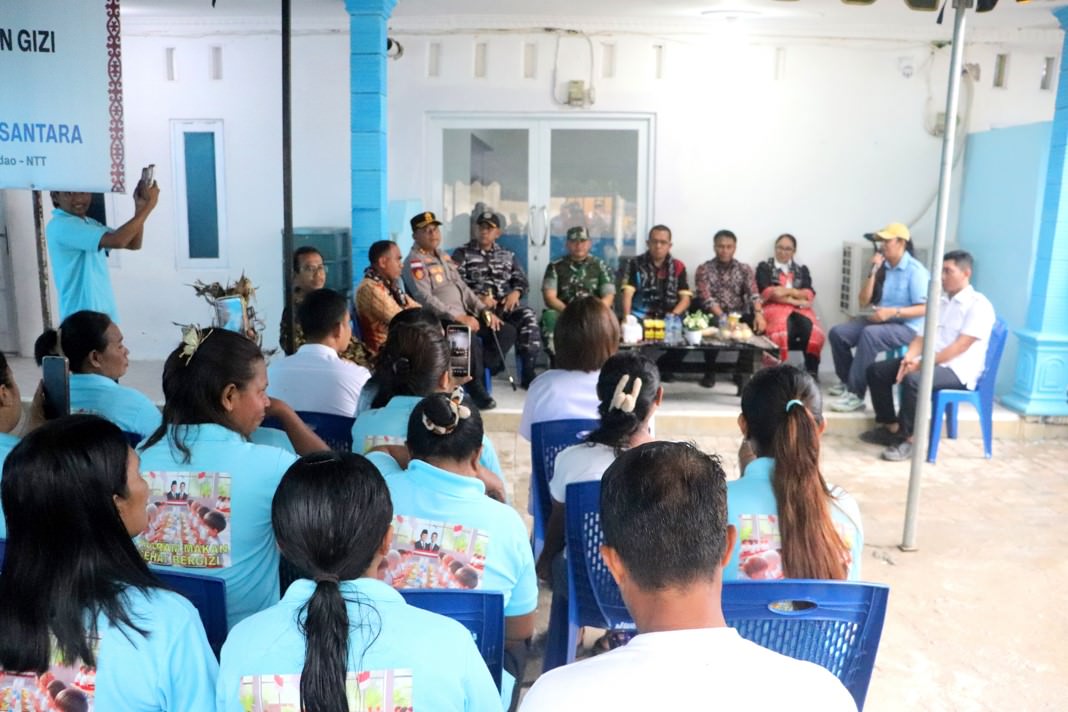 Gubernur NTT Panen Raya, Hingga Tinjau Kesiapan MBG dan Skrining Kesehatan Gratis Saat Kunjungi Rote Ndao