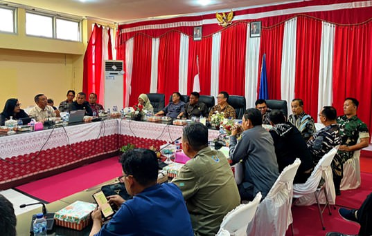 Rapat Persiapan Pengadaan Lahan Kawasan Sentra Industri Garam Nasional Digelar di Rote Ndao