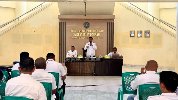 Evaluasi Pengendalian APBD 2025, Bupati Rote Ndao Ingatkan Beri Manfaat Nyata Bagi Masyarakat