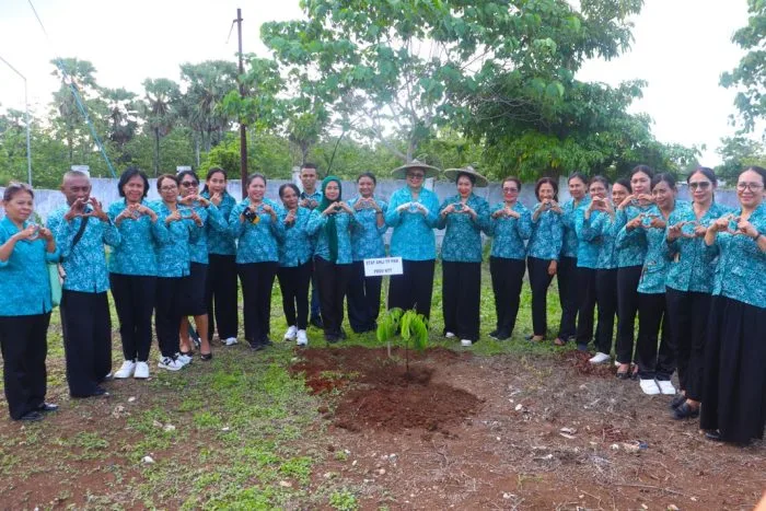 Staf Ahli TP. PKK Provinsi NTT Berkunjung Di Rote Ndao, Sinergi Penyelenggaraan Program PKK