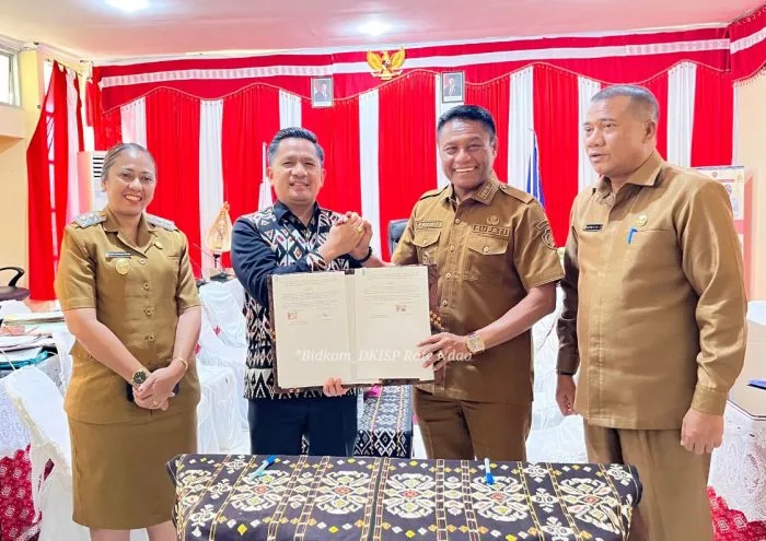 Pemkab Rote Ndao dan Bank Mandiri NTT Teken Kesepakatan Tingkatkan Layanan Perbankan Daerah