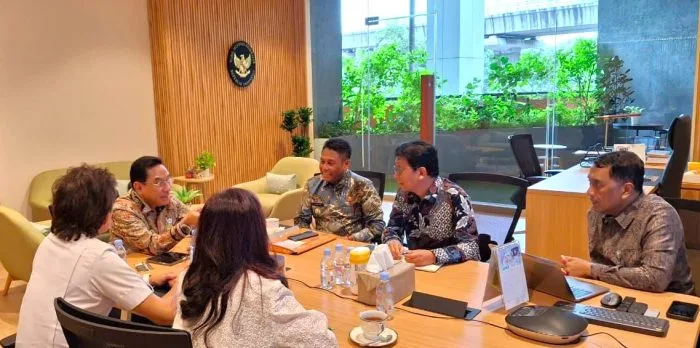 Audiensi dengan Kemenkes, Bupati Rote Ndao Sampaikan Kebutuhan Tenaga Medis dan Alkes