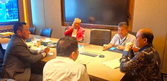 Bupati Rote Ndao Bertemu Direktur EBT PLN, Bahas Dukungan Pembangunan Listrik Berbasis Energi Terbarukan