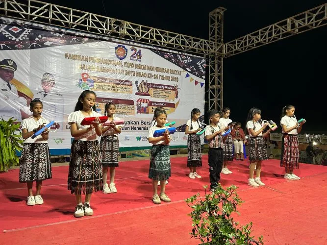 Alunan Pianika SDI Busalangga Warnai Ajang Rote Got Talent