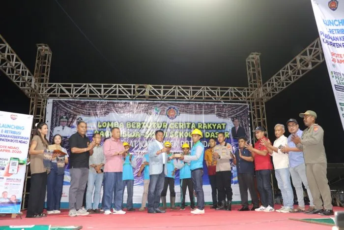Malam ke-28 Semarak HUT Rote Ndao: Dari Peluncuran E-Retribusi Pelayanan Kebersihan hingga Lomba Cerita Rakyat