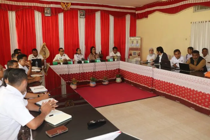 Wakil Bupati Rote Ndao Buka Rapat Koordinasi Pembangunan Sekolah Nasional Terintegrasi (SNT)