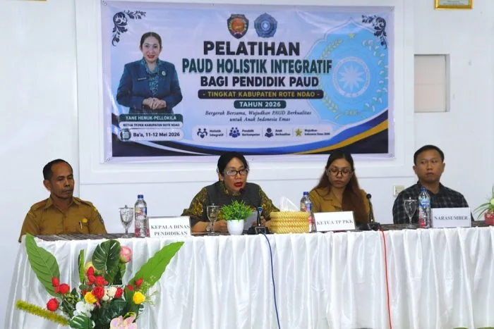 Tutup Pelatihan PAUD HI, Ketua TP PKK Rote Ndao : Mari Bersama Kita Pastikan Anak-anak Tumbuh Optimal