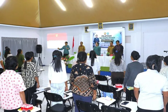 Ketua TP PKK Rote Ndao Buka Pelatihan PAUD Holistik Integratif Bagi 70 Pendidik