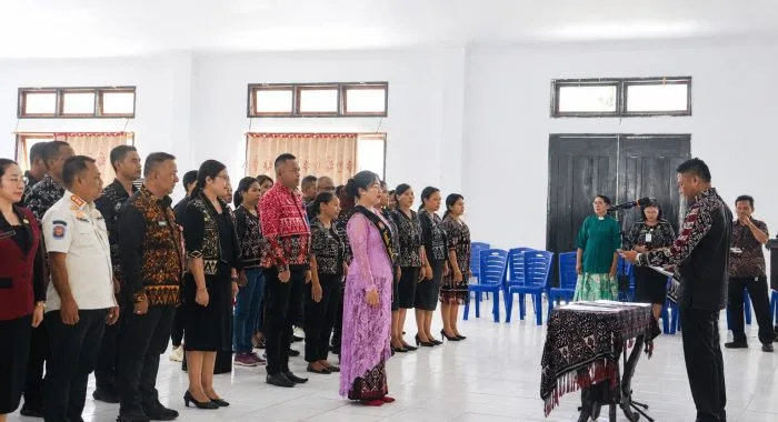 Bupati Rote Ndao Kukuhkan Bunda Literasi, Dekranasda, TP Posyandu dan Bunda Paud Melantik Pokja Bunda PAUD 2026-2030