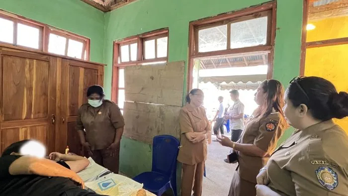 Wabup Rote Ndao Awali Rangkaian Kunjungan Kerja ke Posyandu dari Posyandu Fafalu